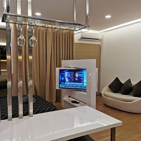 Apple 5 @ Menara Simfoni/Symphony Tower Free Wifi/Parking/Tv Box/Nexflix Appartement Cheras Buitenkant foto